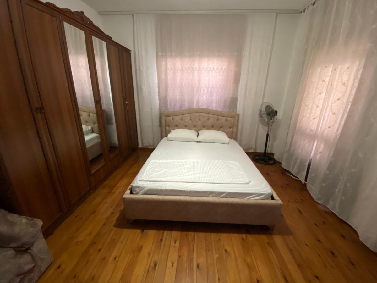 Villa Osmani Durres Bagian luar foto
